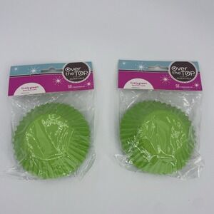 Green Cupcake Liners  100 Count Baking Cups (2) Packs of 50- Over The Top-New